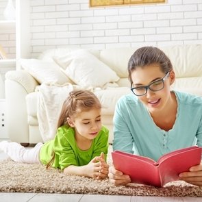 9 лучших книг по детской психологии для родителей 