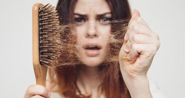 Выпадение волос после родов: советы эксперта