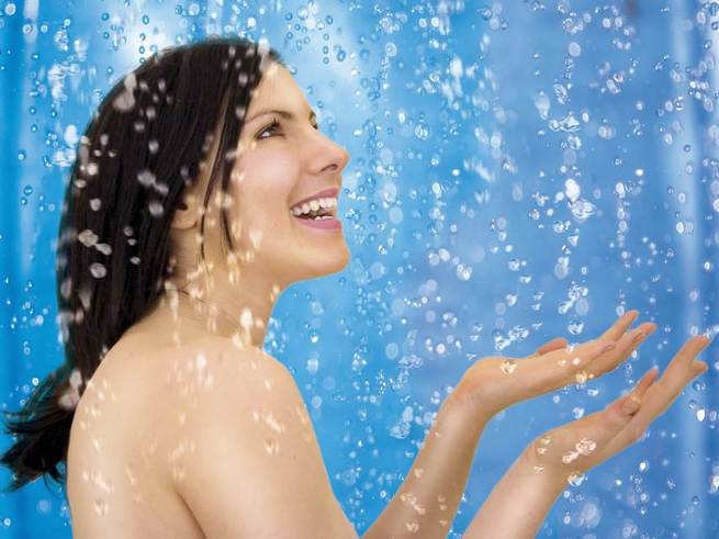 Привычка ежедневно принимать душ  вредна