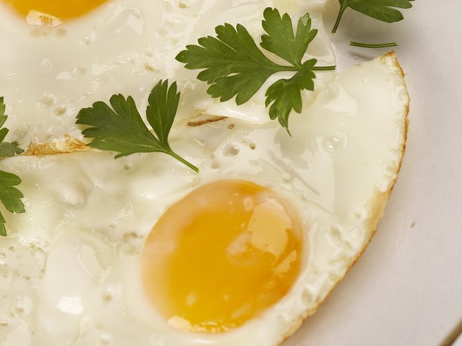 Особенности яичной диеты для похудения