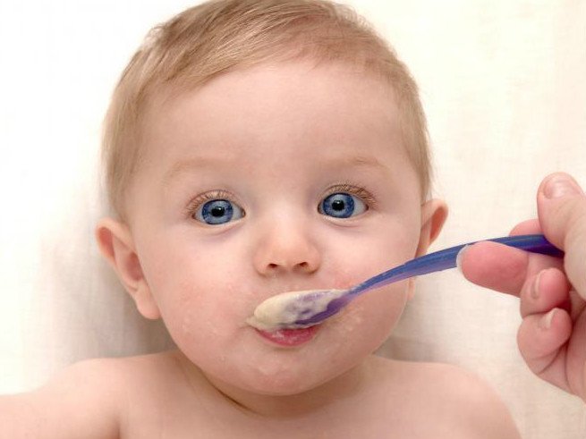Рацион питания ребенка в 6 месяцев 