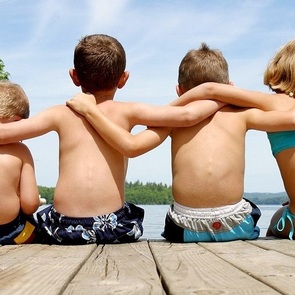 11 лучших способов оздоровить ребёнка на летних каникулах