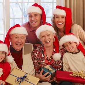 Как родственники могут испортить праздники: 5 ситуаций
