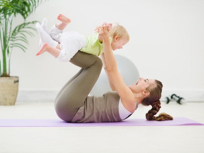 Гимнастика для ребёнка в 1 год