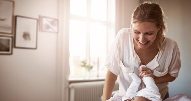 10 опасных вещей, которые все мамы делают с новорожденными